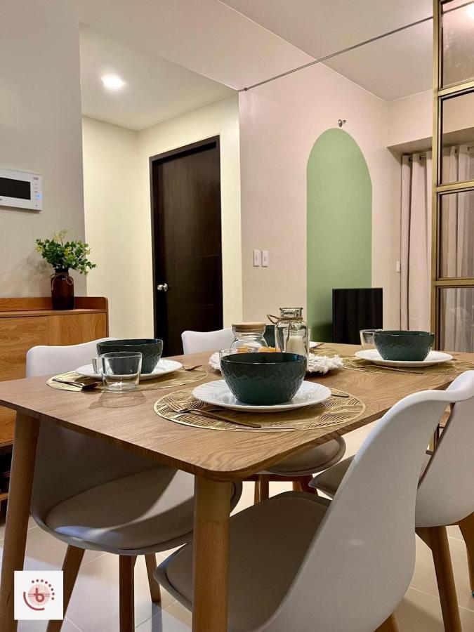 Jhezzstuffs Staycation Iloilo City Exteriör bild