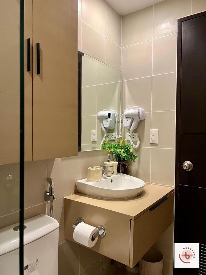 Jhezzstuffs Staycation Iloilo City Exteriör bild