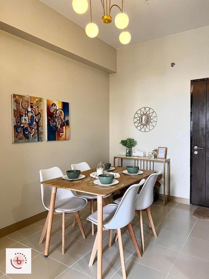 Jhezzstuffs Staycation Iloilo City Exteriör bild